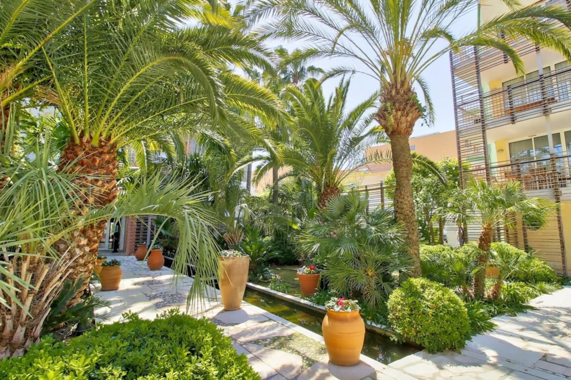 Vauban Appartement อองทีบส์ ภายนอก รูปภาพ