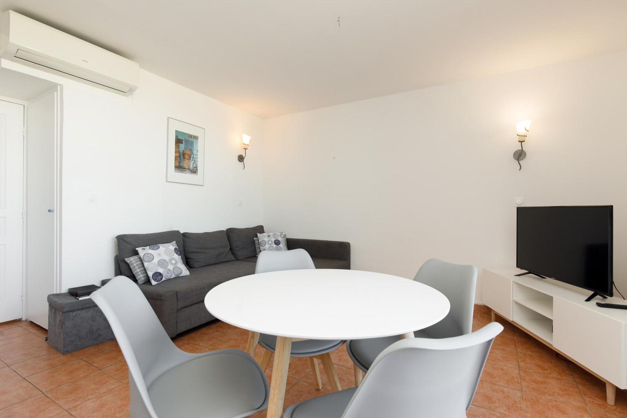 Vauban Appartement อองทีบส์ ภายนอก รูปภาพ