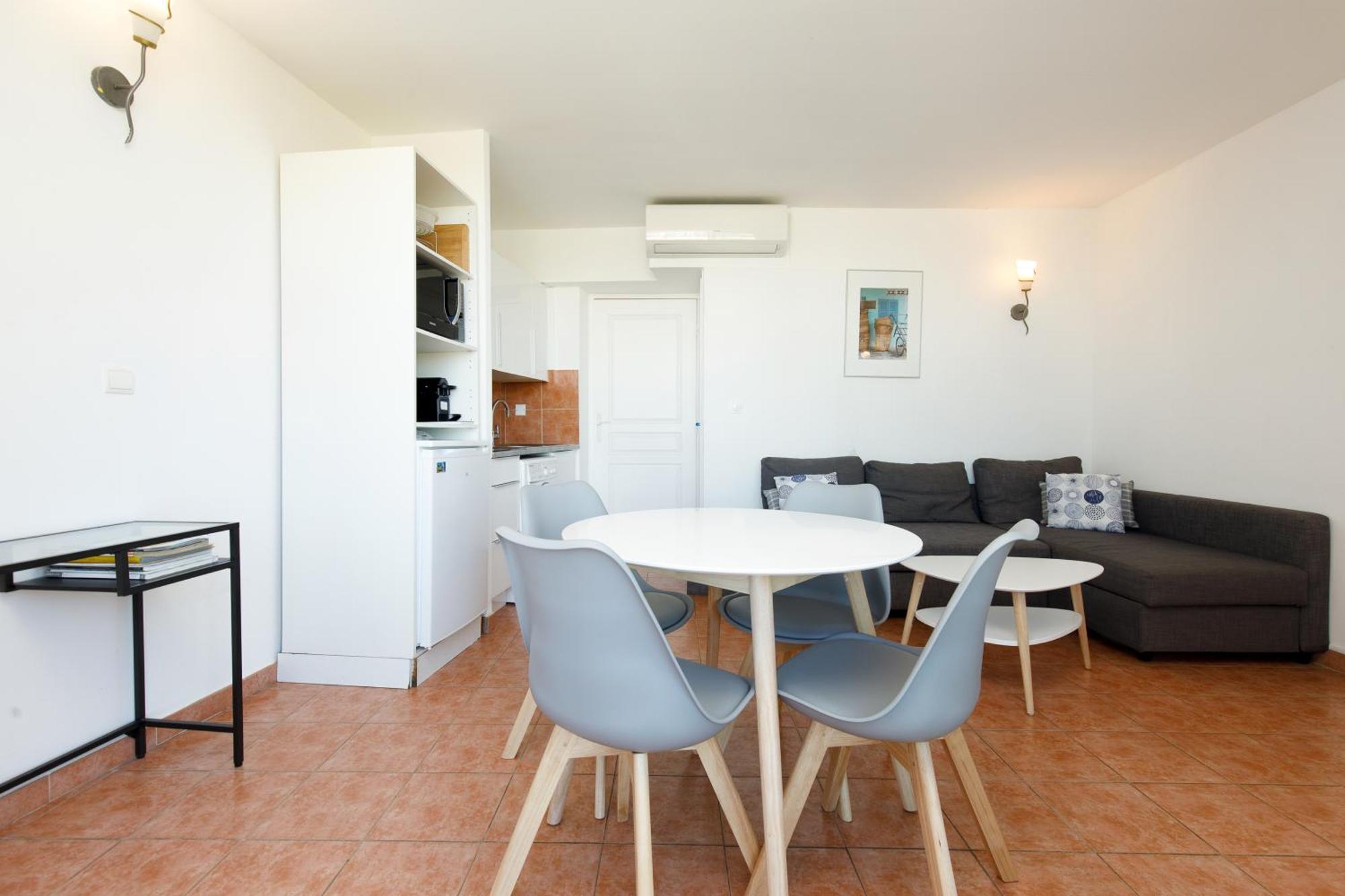 Vauban Appartement อองทีบส์ ภายนอก รูปภาพ